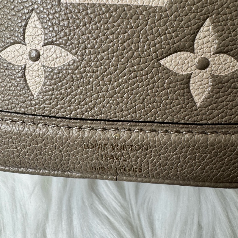 LV nanoneo 大象灰水桶包(晶片)-8