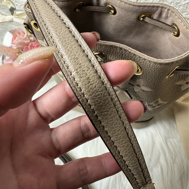 LV nanoneo 大象灰水桶包(晶片)-20