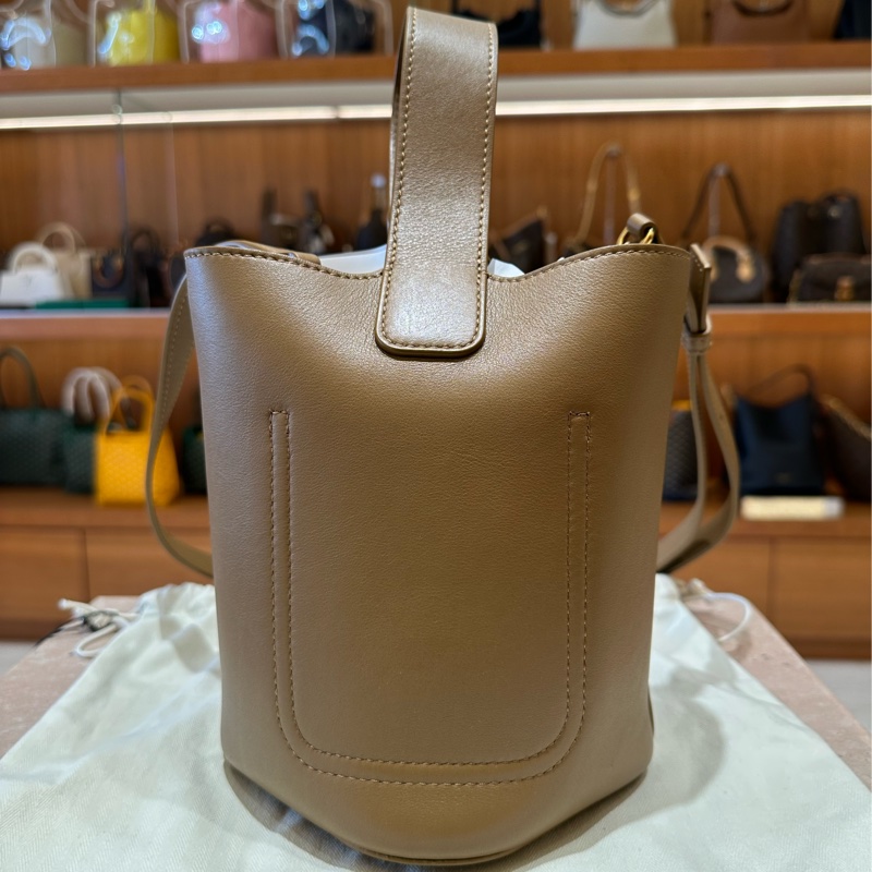 LOEWE mini pebble bucket 水桶包-7