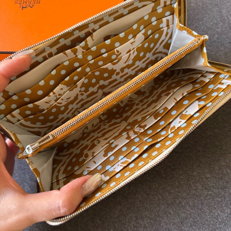 全新 Hermès Silk’In 拉鍊長夾|奶白色 Epsom|金棕白點內裡-6