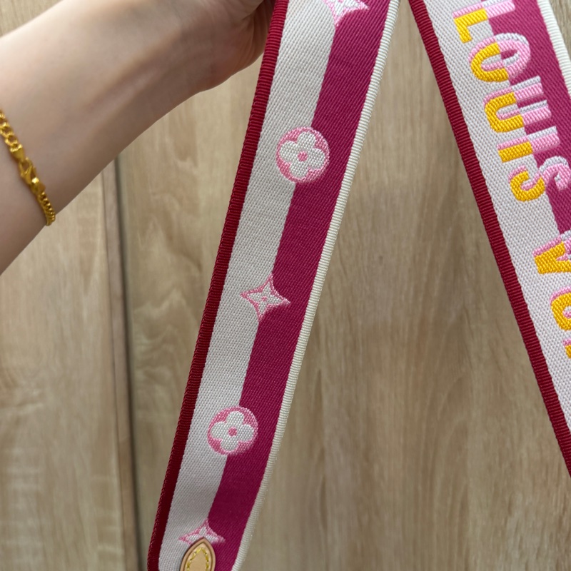 LV 原花金釦Speedy 20手提斜背波士頓包-23