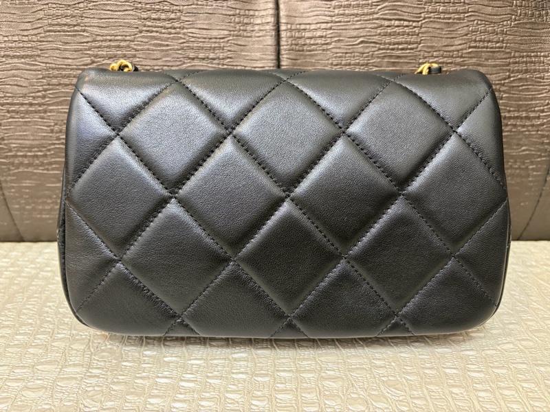 Chanel 黑羊皮霧金雙珍珠湯圓肩斜背包AS4861-2