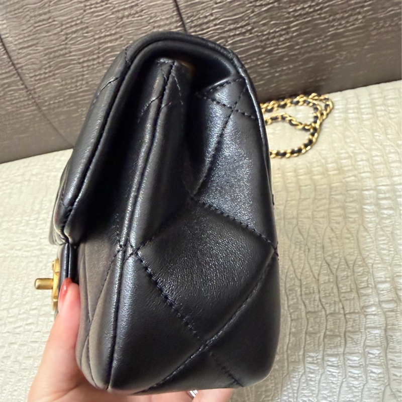 Chanel 黑羊皮霧金雙珍珠湯圓肩斜背包AS4861-3