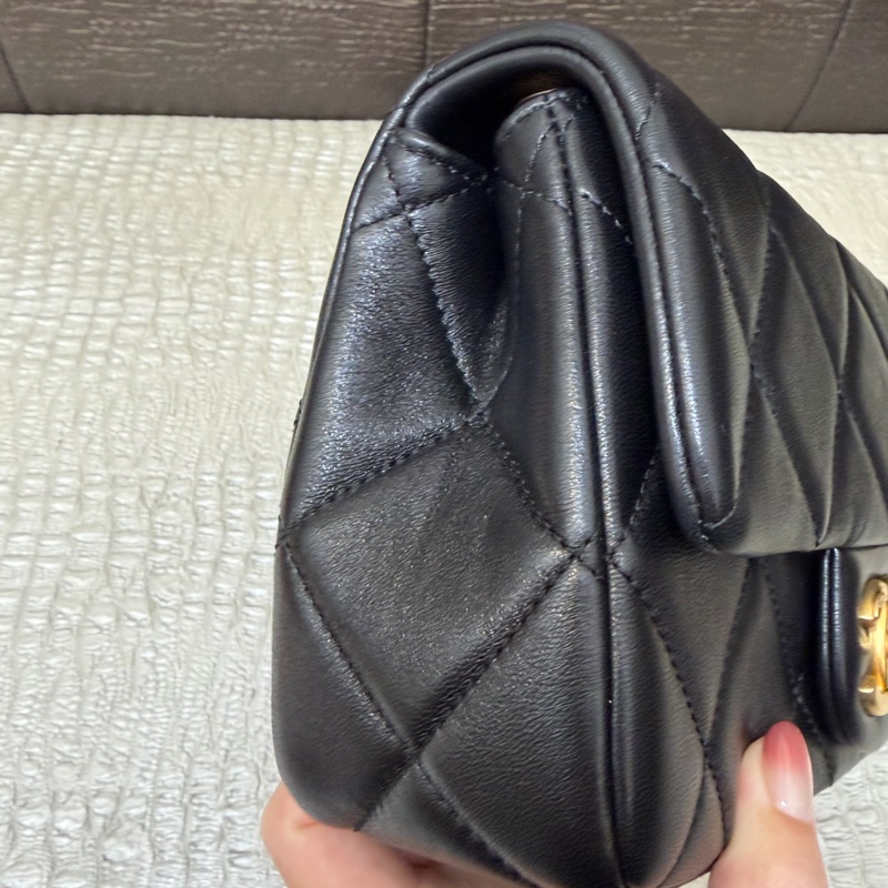 Chanel 黑羊皮霧金雙珍珠湯圓肩斜背包AS4861-4