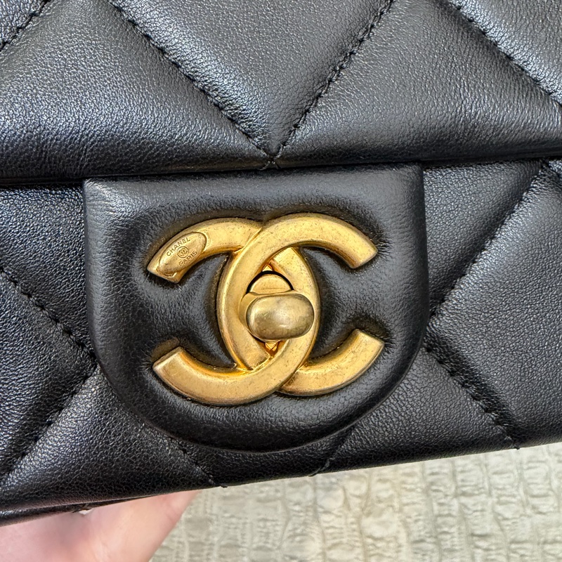 Chanel 黑羊皮霧金雙珍珠湯圓肩斜背包AS4861-5