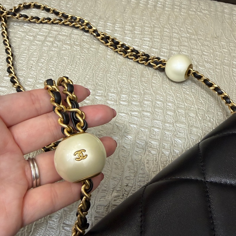 Chanel 黑羊皮霧金雙珍珠湯圓肩斜背包AS4861-9