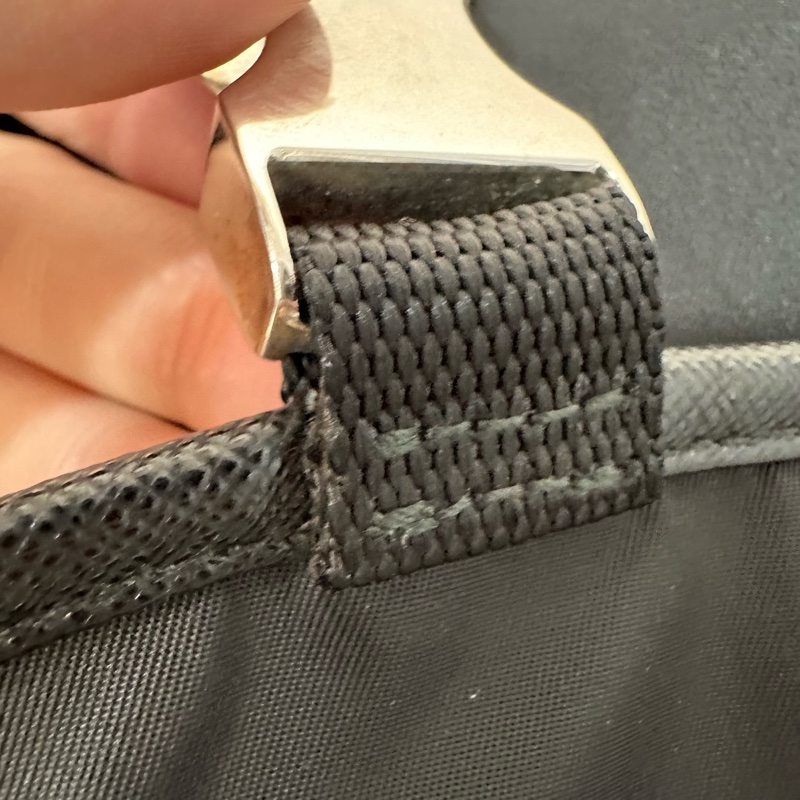 Prada 2VD052 黑尼龍斜背包 郵差包-56
