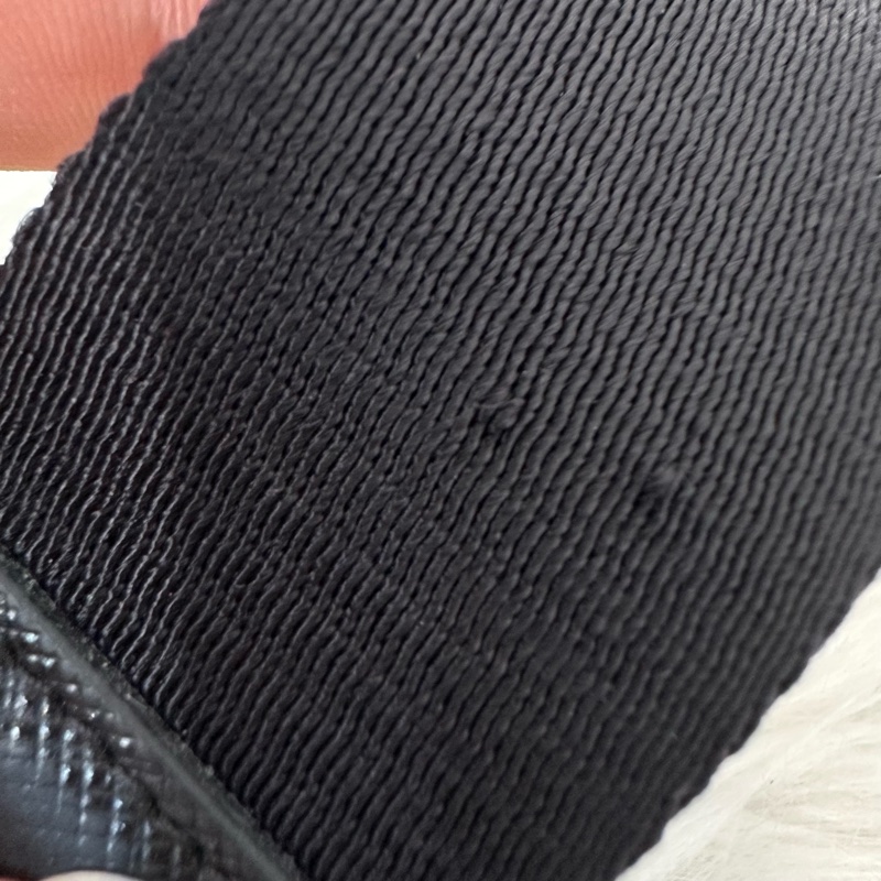 Prada 2VD052 黑尼龍斜背包 郵差包-89