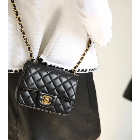 CHANEL黑金菱格羊皮方胖A35200