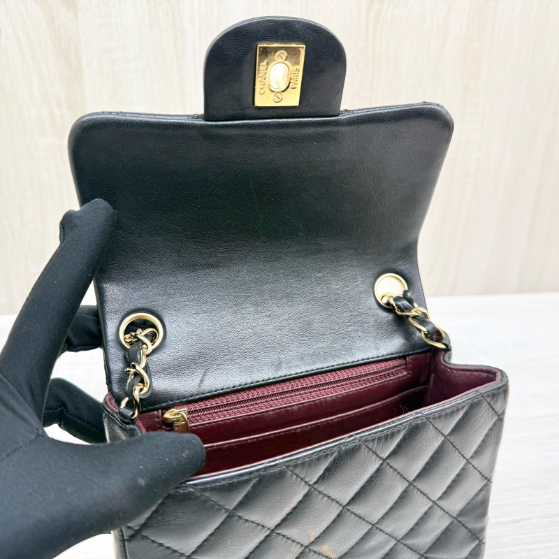 CHANEL黑金菱格羊皮方胖A35200-12