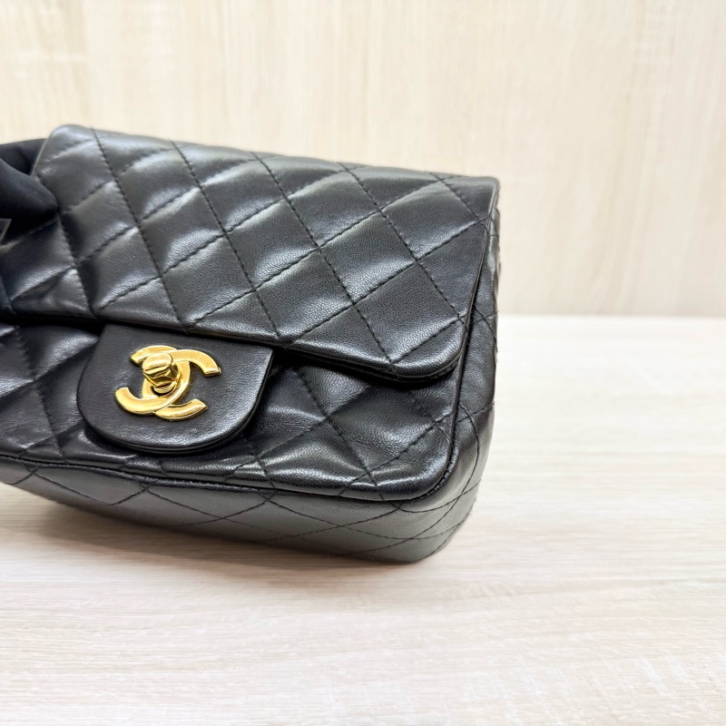 CHANEL黑金菱格羊皮方胖A35200-15