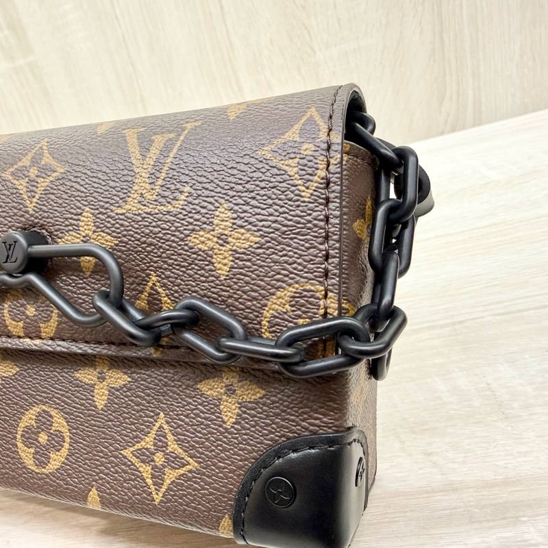 LV原花拚牛皮Steamer插釦斜背包M83613-8