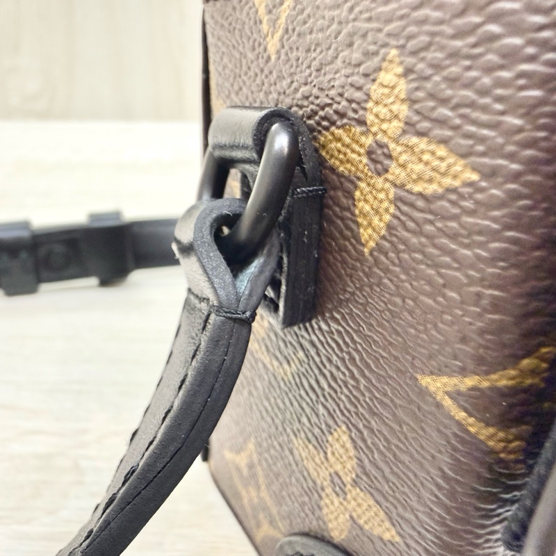 LV原花拚牛皮Steamer插釦斜背包M83613-12