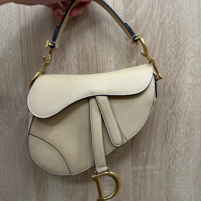 Dior 米色牛皮霧金釦Saddle mini手提馬鞍包-0