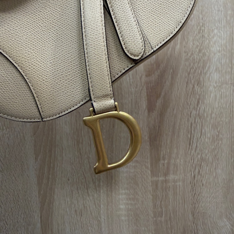 Dior 米色牛皮霧金釦Saddle mini手提馬鞍包-1