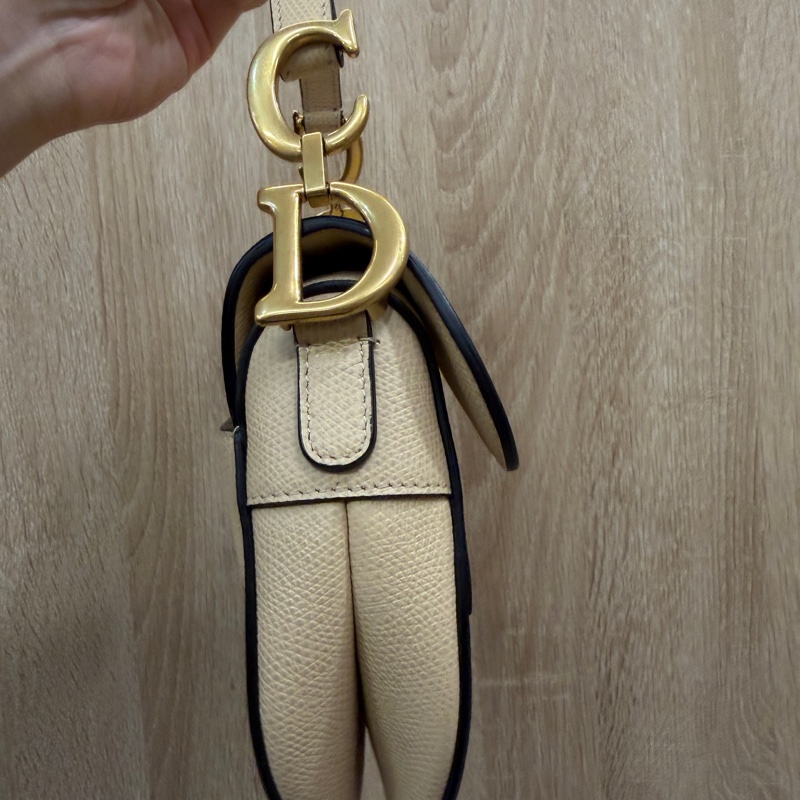Dior 米色牛皮霧金釦Saddle mini手提馬鞍包-3