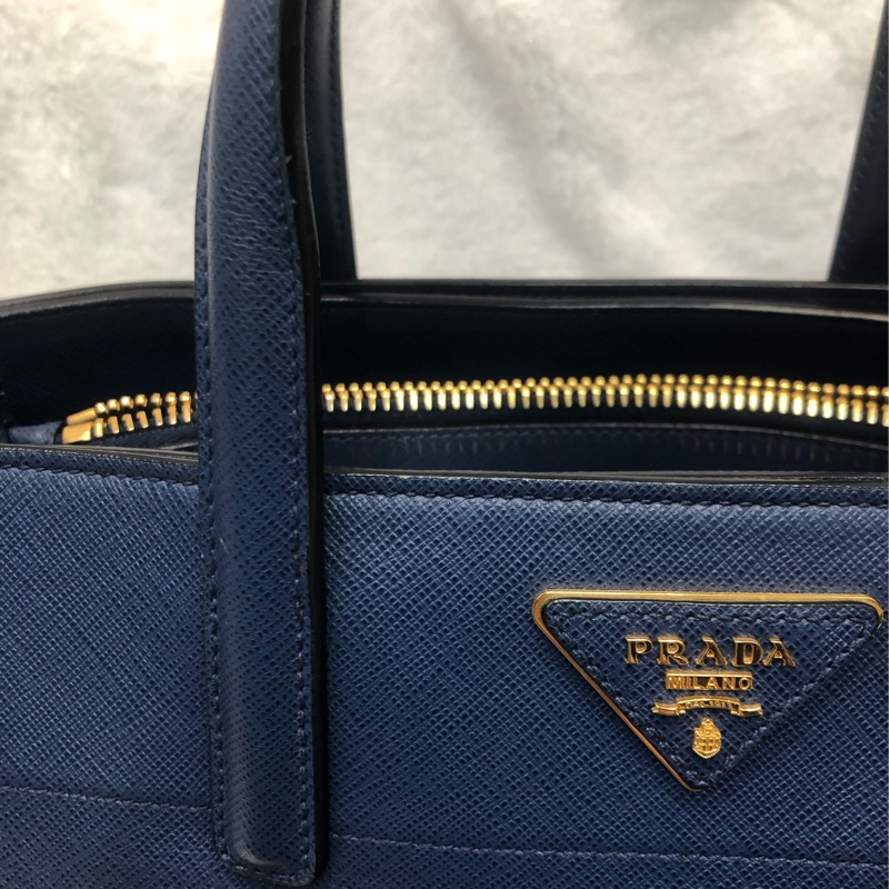 Prada 藍色十字牛皮2Way XC280-11