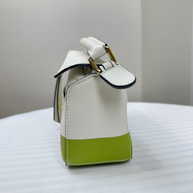 羅意威/Loewe x 吉卜力工作室 神隱少女系列 Mini Puzzle白色斜背包 18x8x12.5cm-5