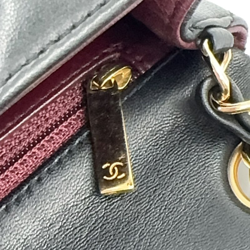 CHANEL黑色羊皮金鍊菱格方胖A35200-21