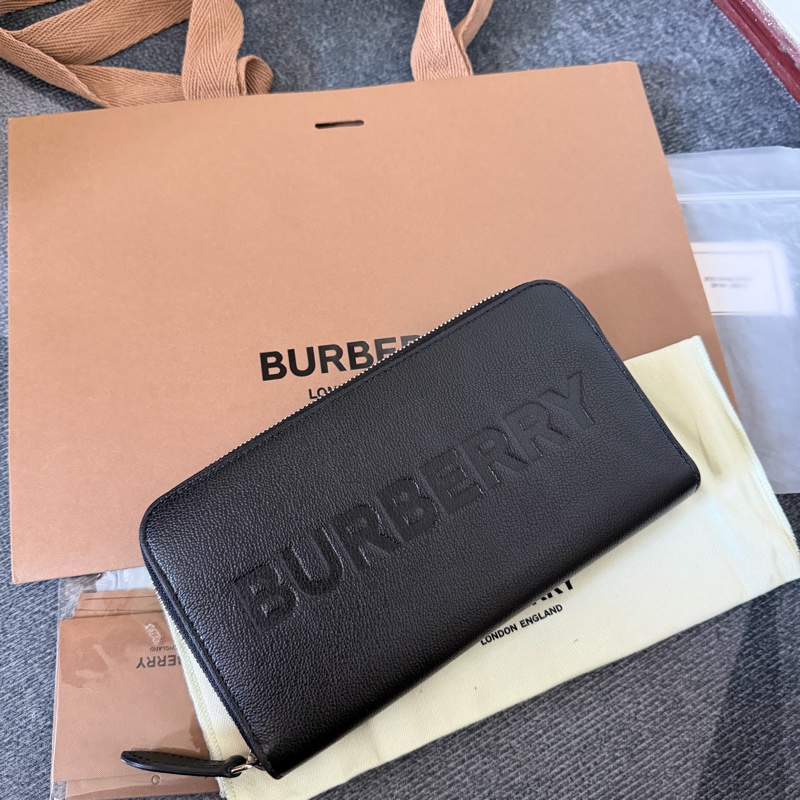 Burberry牛皮拉鍊長夾-0