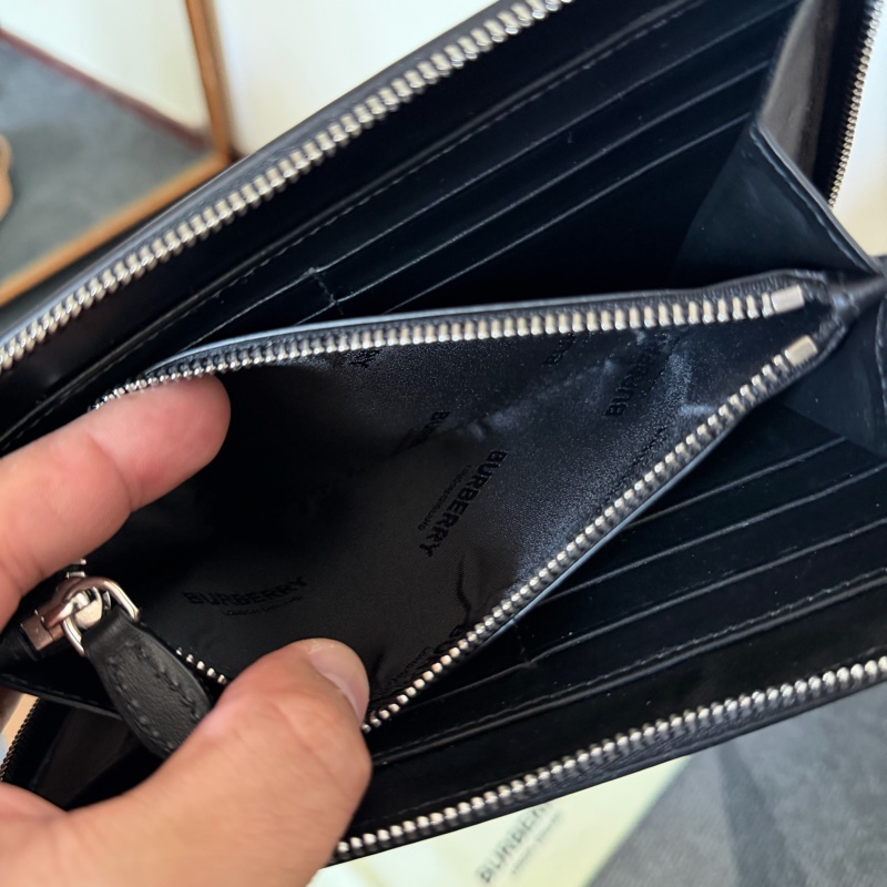 Burberry牛皮拉鍊長夾-6