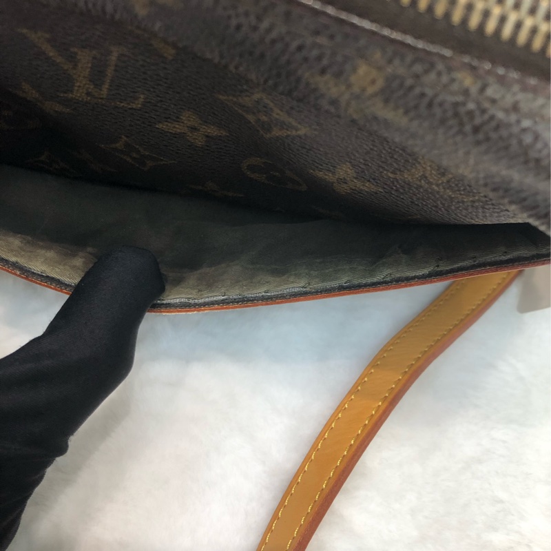 LV 中古老花單肩相機包 XC282-19