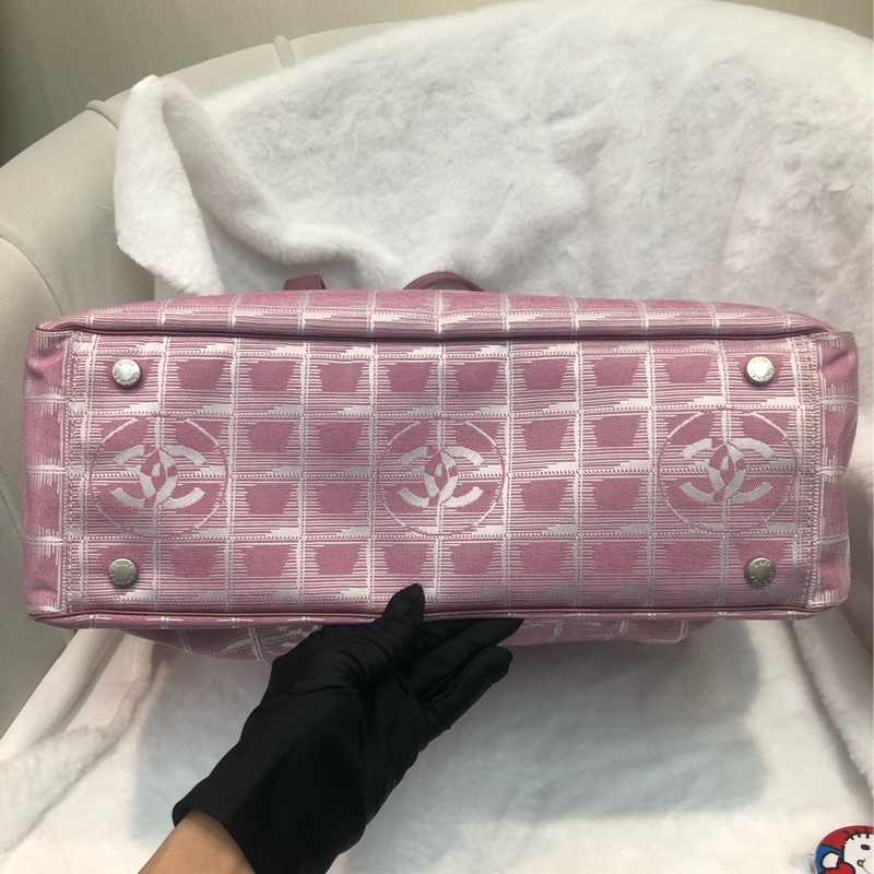 Chanel 玫瑰紅冰格 XB566-4