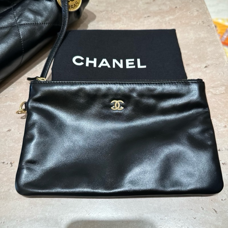 Chanel 22 bag /黑金小號-16