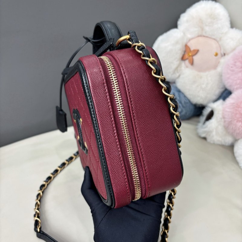 近新品 香奈兒/Chanel 紅黑拼色Vanity Case中號相機包-3