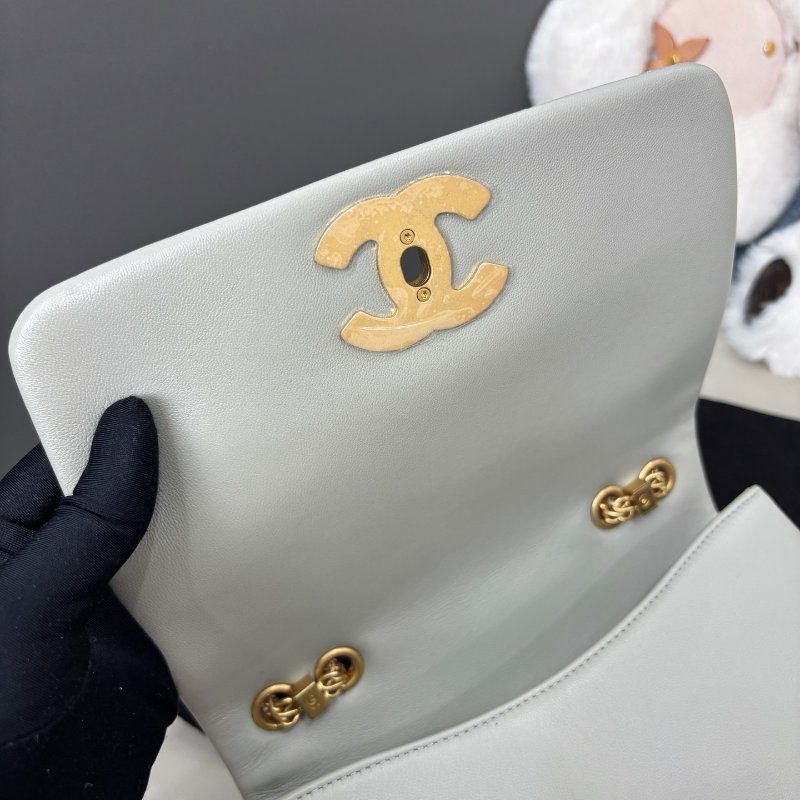 近新品 香奈兒/Chanel 淺灰色瀑佈鏈條肩背包 芯片款-7