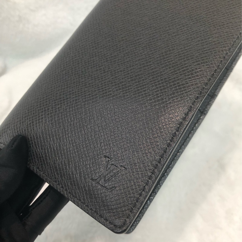 LV 黑色長銀包 XB886-9