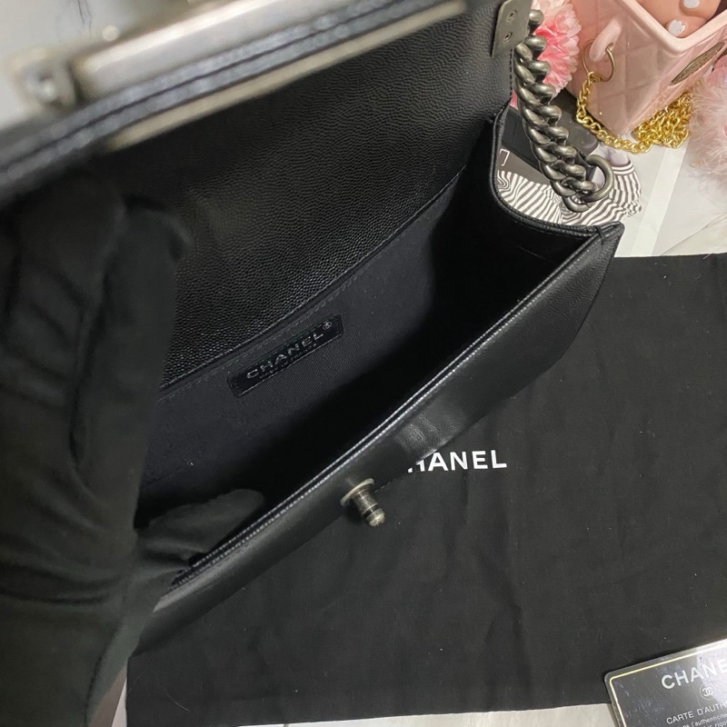 Chanel BOY 25荔枝皮 黑銀 🏅-18