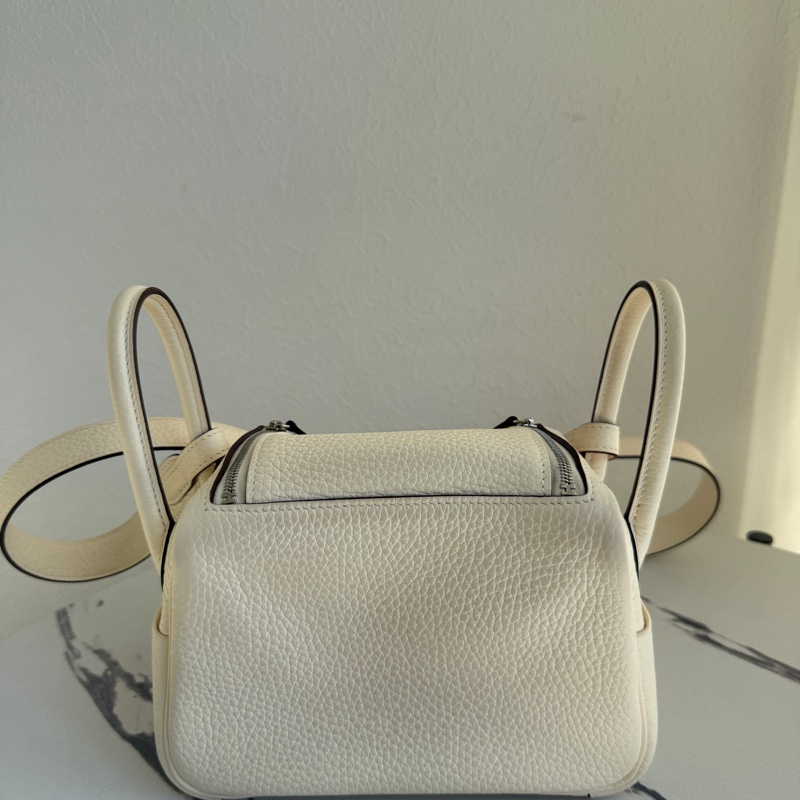 Hermes mini Lindy 最美的奶油白-2