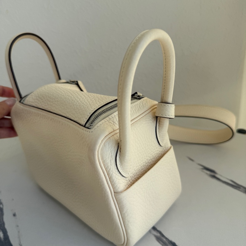 Hermes mini Lindy 最美的奶油白-6