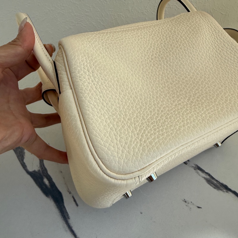 Hermes mini Lindy 最美的奶油白-7