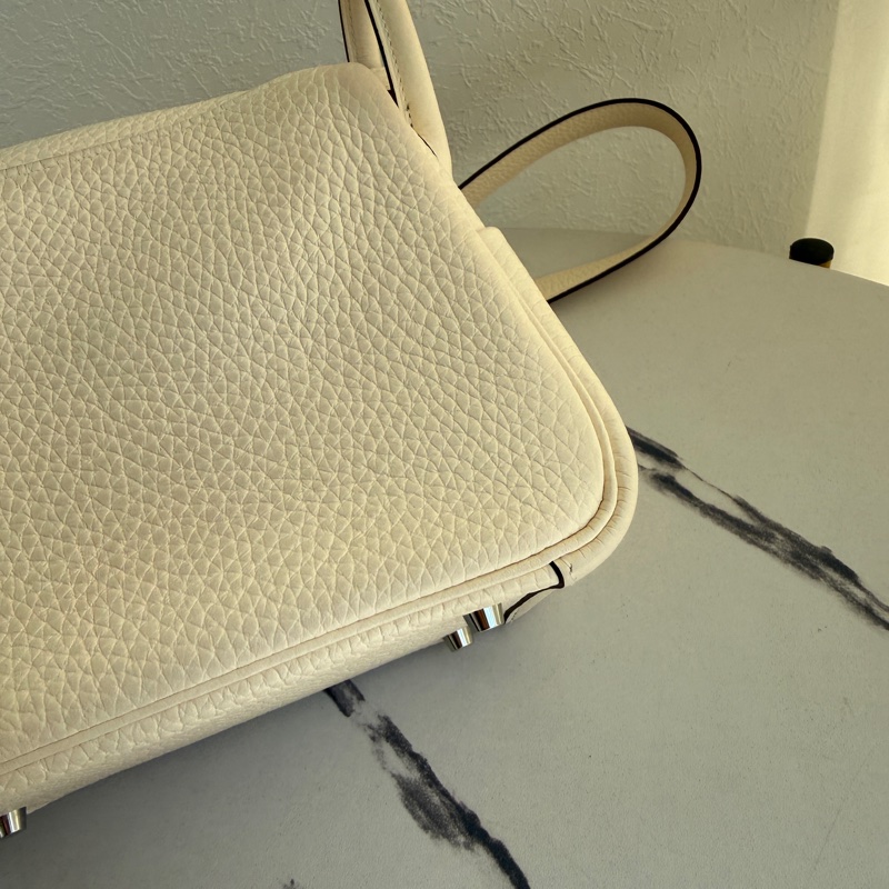 Hermes mini Lindy 最美的奶油白-8