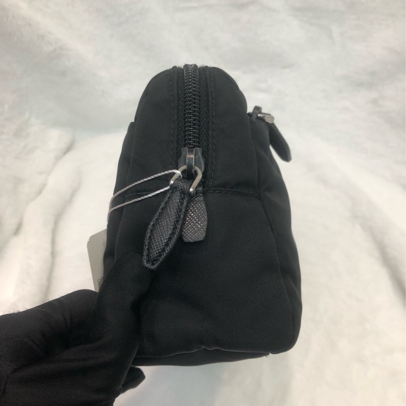 Prada 黑色化妝袋 XC272-2