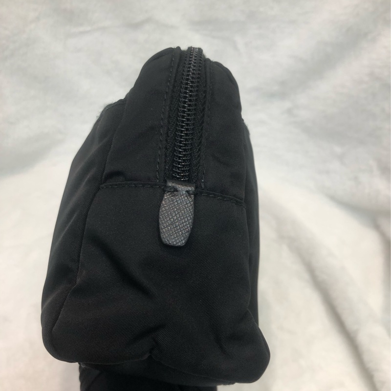 Prada 黑色化妝袋 XC272-3