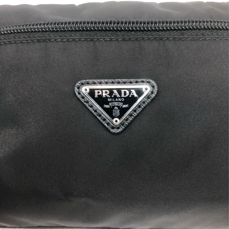 Prada 黑色化妝袋 XC272-6
