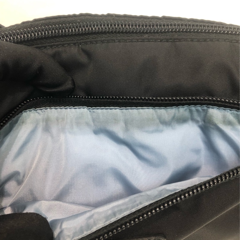 Prada 黑色化妝袋 XC272-14