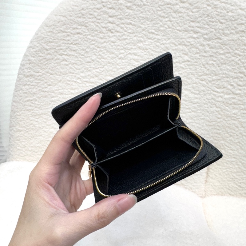 近全新路易威登短夾LV 黑金牛皮壓紋Clea短夾 M80151-10