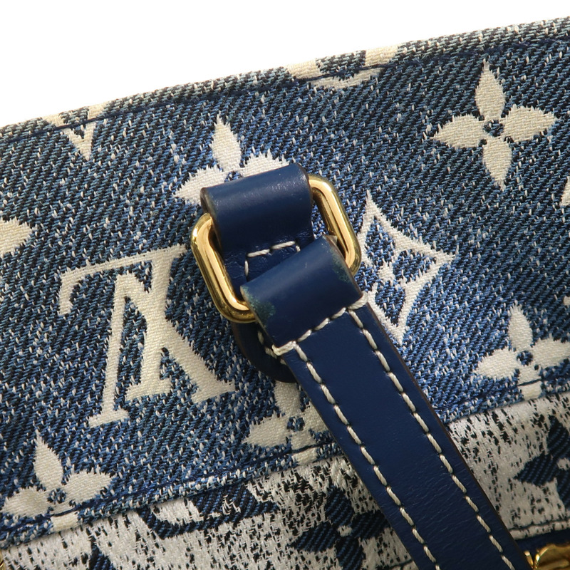 LOUIS VUITTON Monogram Denim On The Go MM金扣手挽肩背兩用袋-27