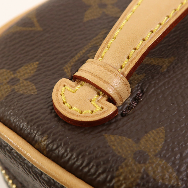LOUIS VUITTON Monogram Nice Nano金扣化妝袋-12