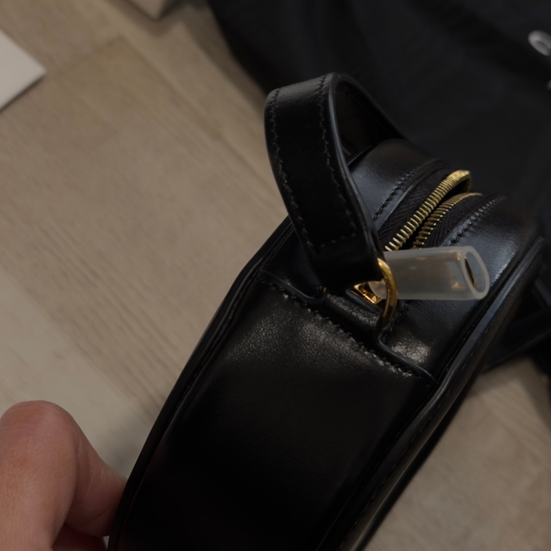 稀有CELINE 月餅包黑色小的-5