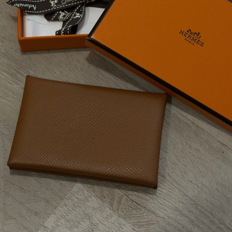 Hermes 棕色 calvi卡包