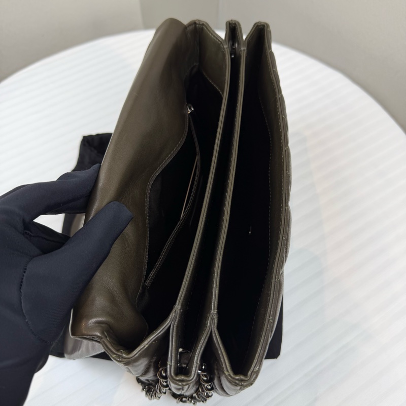 香奈兒/ Chanel Easy Flap 系列 巧克力色經典雙C旋扣 可調節金屬鍊條肩帶 斜跨包寬8 長28 高15-7