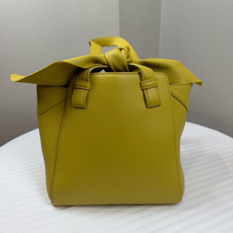 羅意威/LOEWE Hammock 黃色 配有頂部提手 可拆卸肩帶 可手提、單肩背或斜挎長23 高16 寬17-1