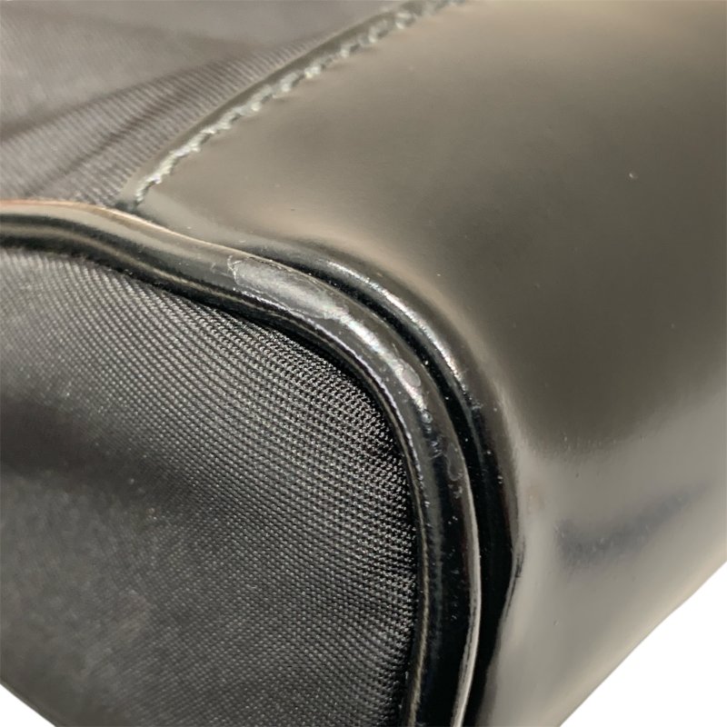 PRADA 普拉達 ECONYL 再生尼龍 側背包 手機包 黑色 銀釦-13