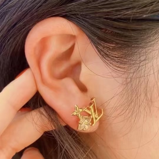 莉亞精品♡ LV M00786 耳環 二手-1