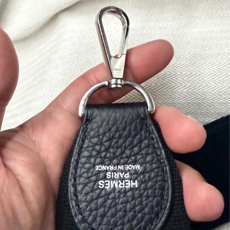 Evelyne 29 全新閒置黑色銀扣-5